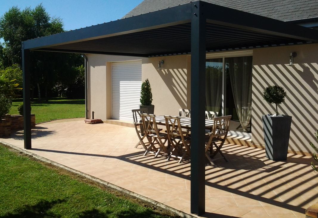 La pergola bioclimatique : le complément idéal de la maison